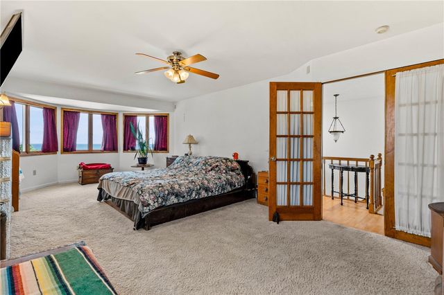 1792 Edgemere Drive, Greece, NY 14612