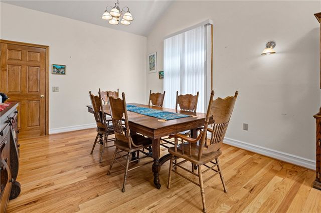 1792 Edgemere Drive, Greece, NY 14612