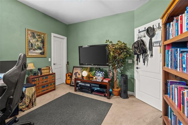 28 Harborough Drive, Bella Vista, AR 72714