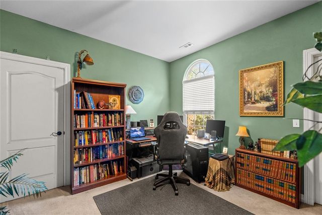 28 Harborough Drive, Bella Vista, AR 72714