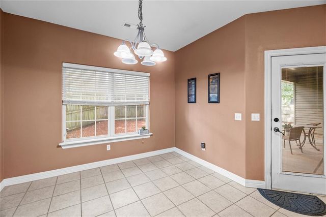 28 Harborough Drive, Bella Vista, AR 72714