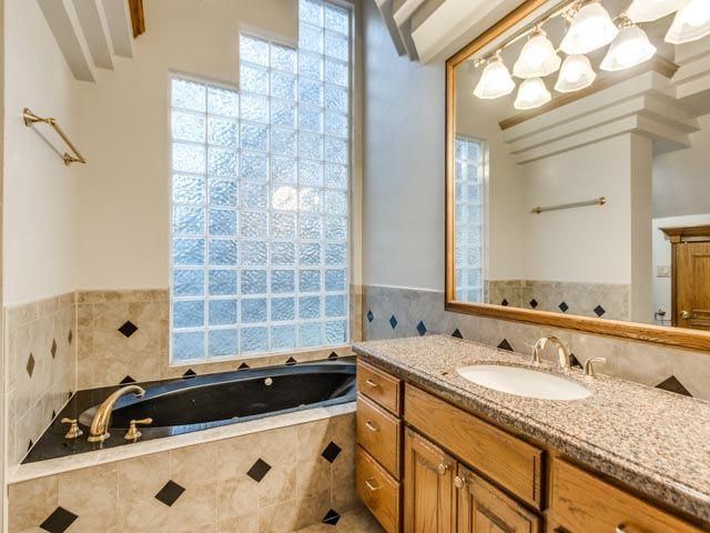 8501 S Walker Avenue, Oklahoma City, OK 73139