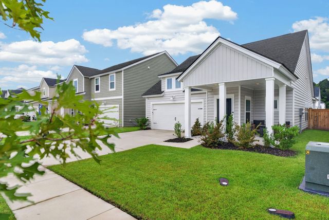 136 Post Mill Drive, Summerville, SC 29485