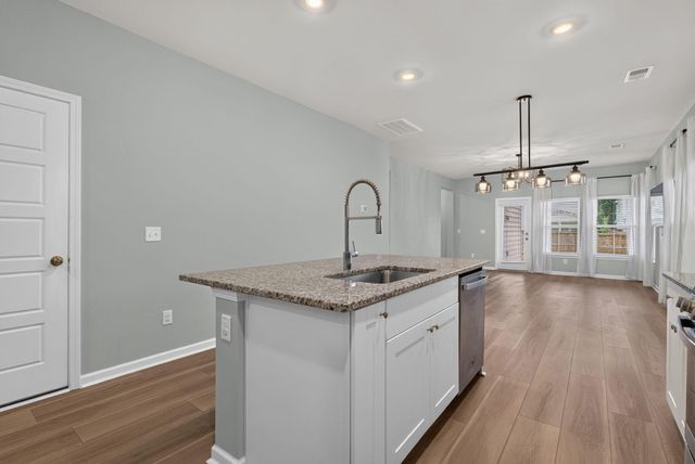 136 Post Mill Drive, Summerville, SC 29485