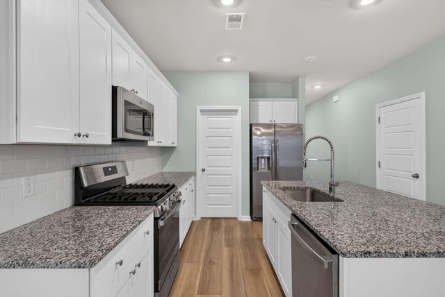 136 Post Mill Drive, Summerville, SC 29485