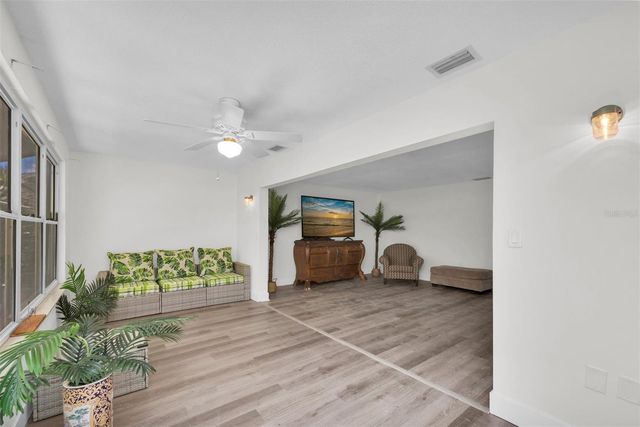 3018 59TH STREET S 111, Gulfport, FL 33707