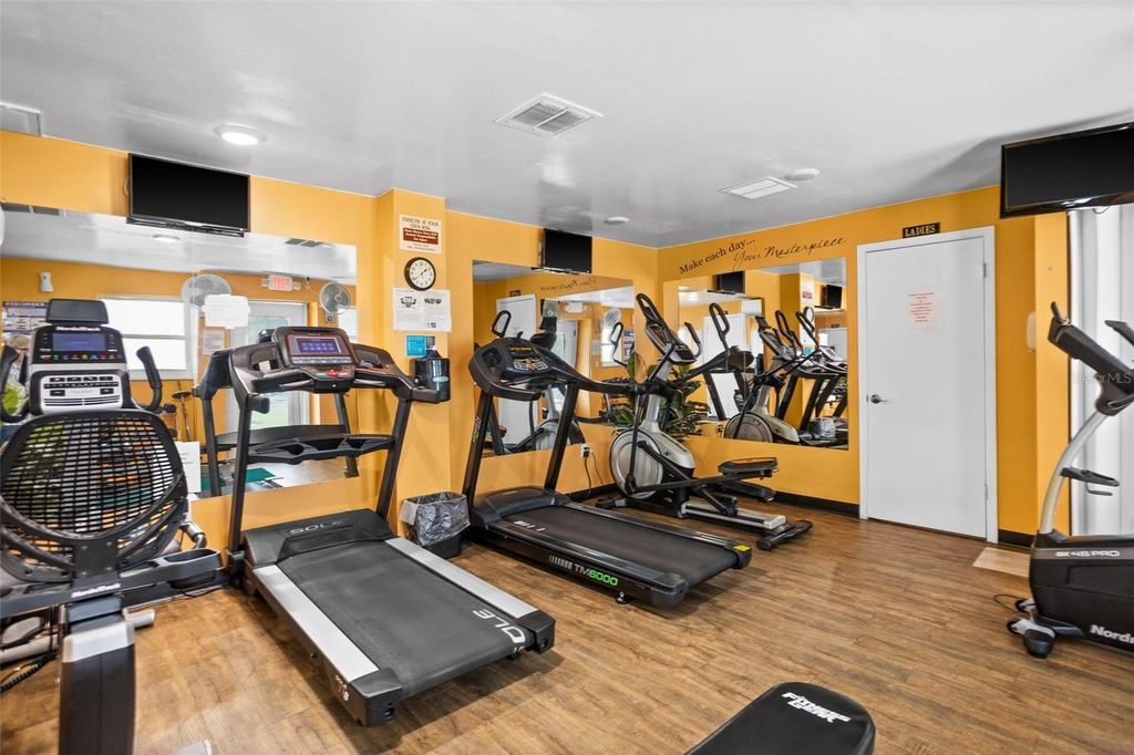 Image 33 of property listing at 3018 59TH STREET S 111, Gulfport, FL 33707