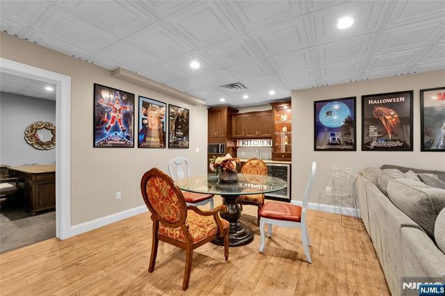 127 Waughaw Road, Montville Township, NJ 07082