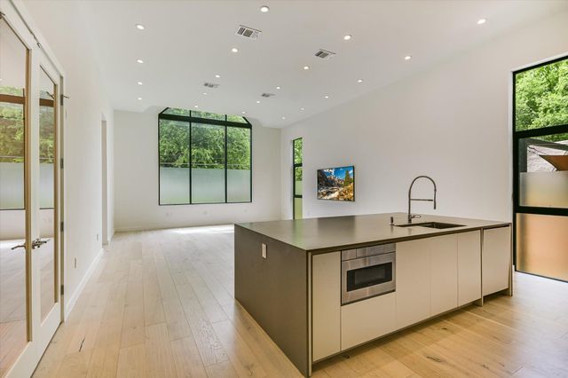 4515 Avenue D, Austin, TX 78751