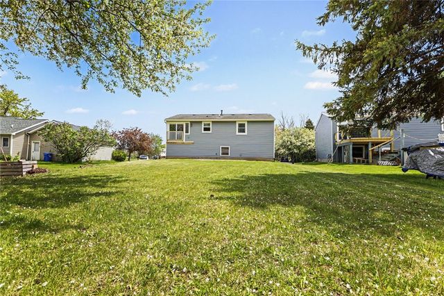 1258 Glen Carlyn Drive, Farmington, NY 14425