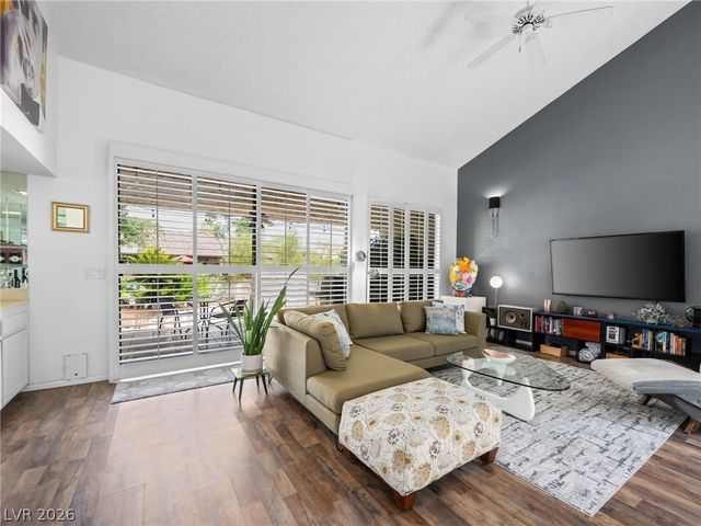 2828 San Lago Court, Las Vegas, NV 89121