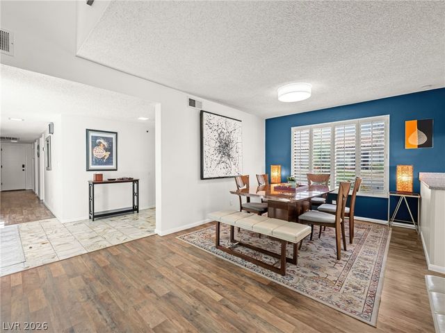 2828 San Lago Court, Las Vegas, NV 89121