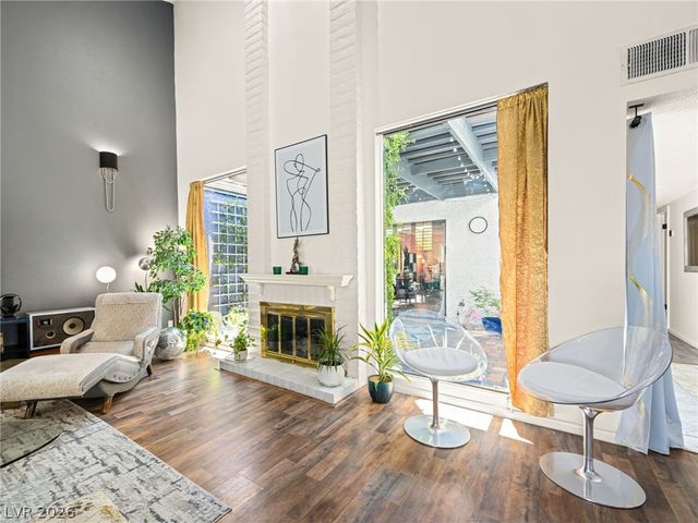 2828 San Lago Court, Las Vegas, NV 89121
