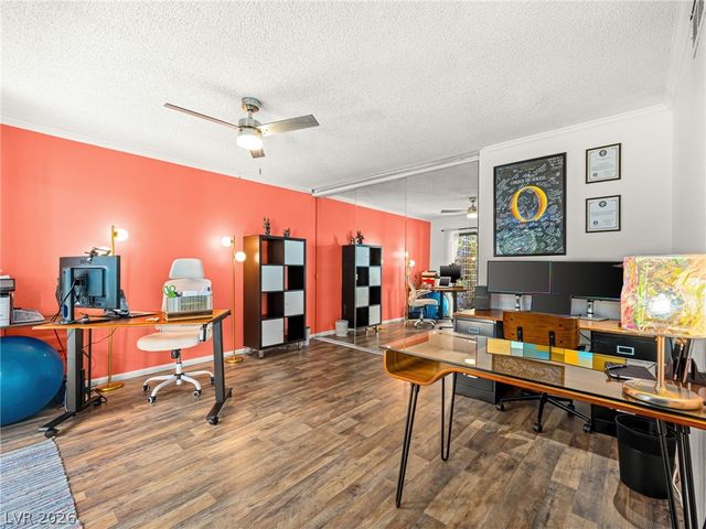 2828 San Lago Court, Las Vegas, NV 89121
