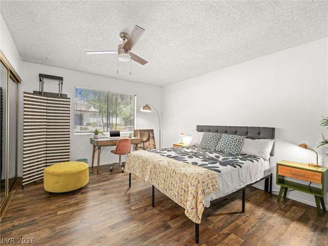 2828 San Lago Court, Las Vegas, NV 89121