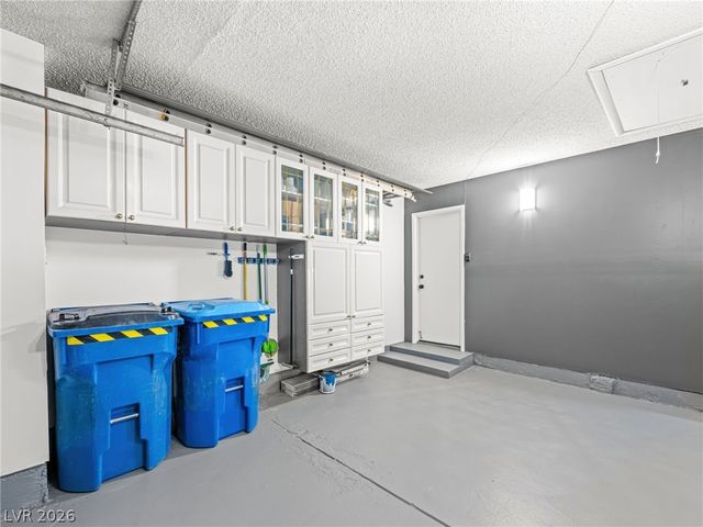 2828 San Lago Court, Las Vegas, NV 89121