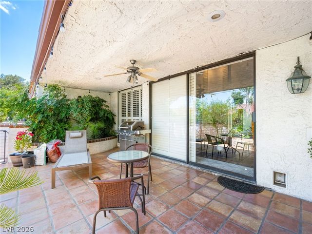 2828 San Lago Court, Las Vegas, NV 89121