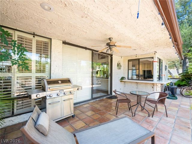 2828 San Lago Court, Las Vegas, NV 89121
