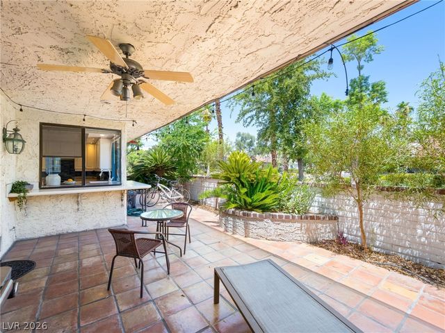 2828 San Lago Court, Las Vegas, NV 89121