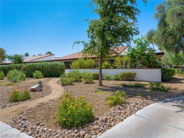 2828 San Lago Court, Las Vegas, NV 89121