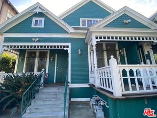 1612 W 11th Place, Los Angeles, CA 90015