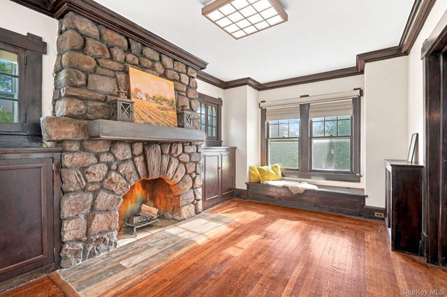 1239 Post Road, Scarsdale, NY 10583