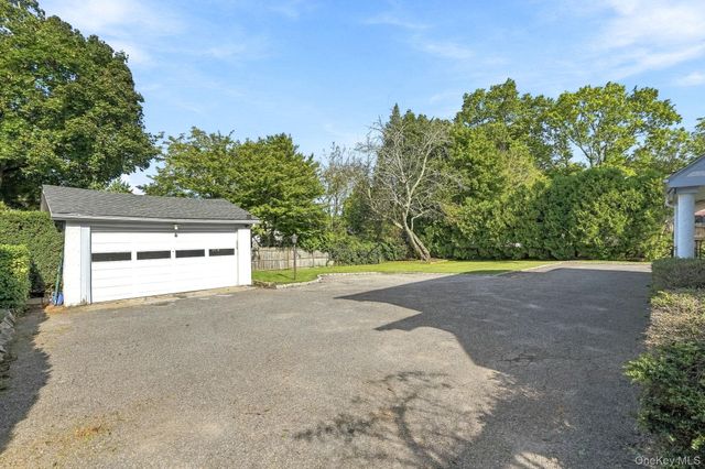 1239 Post Road, Scarsdale, NY 10583