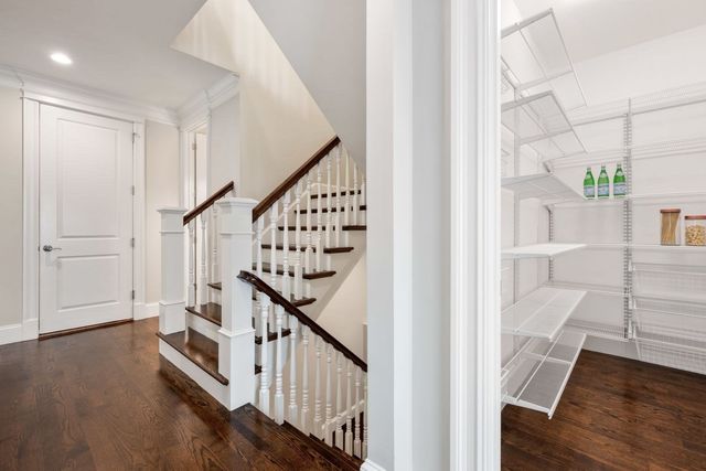 11 Lillian Way 11, Wayland, MA 01778
