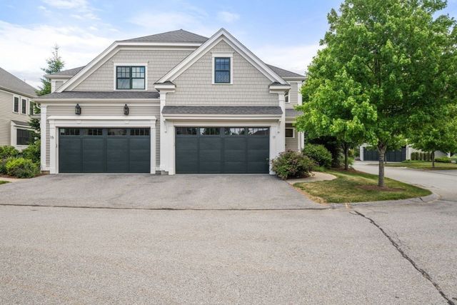 11 Lillian Way 11, Wayland, MA 01778