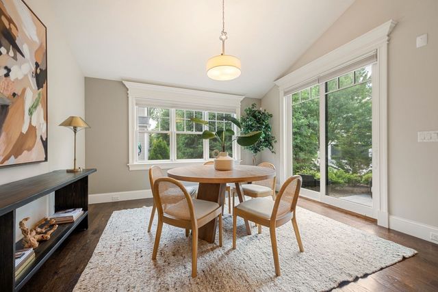 11 Lillian Way 11, Wayland, MA 01778