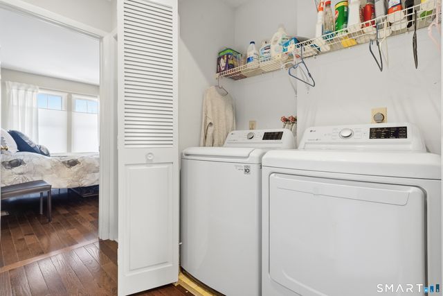 59 Brittania Drive 59, Danbury, CT 06811