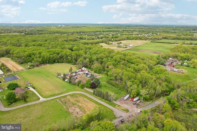 1272 OLD YORK RD, Robbinsville, NJ 08691