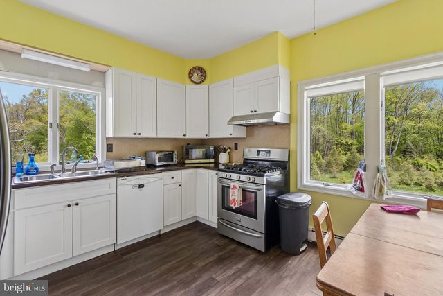 1272 OLD YORK RD, Robbinsville, NJ 08691