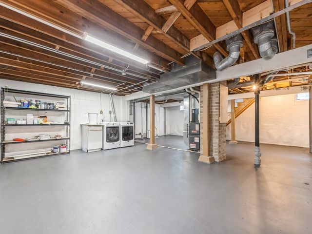 1500 56th Street, Des Moines, IA 50311