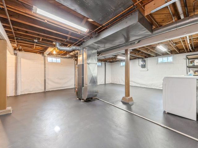 1500 56th Street, Des Moines, IA 50311