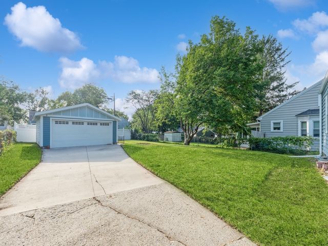 1500 56th Street, Des Moines, IA 50311