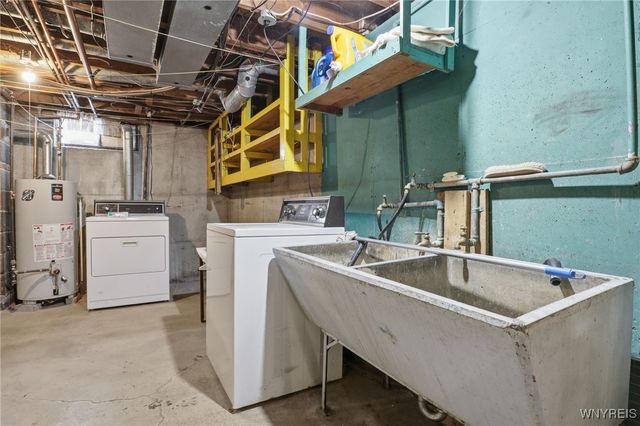 64 Westchester Drive, Cheektowaga, NY 14225