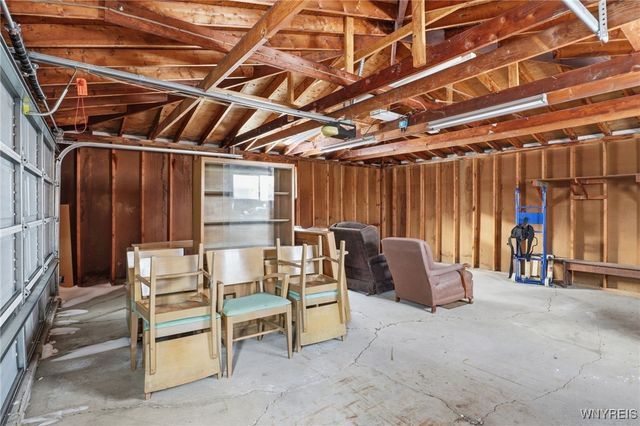 64 Westchester Drive, Cheektowaga, NY 14225