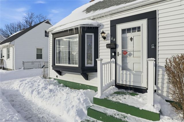 64 Westchester Drive, Cheektowaga, NY 14225