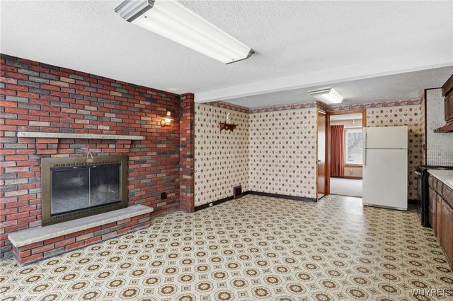 64 Westchester Drive, Cheektowaga, NY 14225