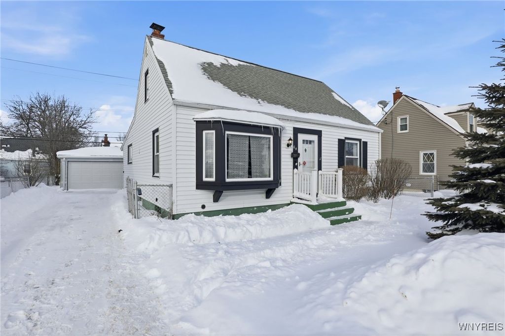 64 Westchester Drive, Cheektowaga, NY 14225