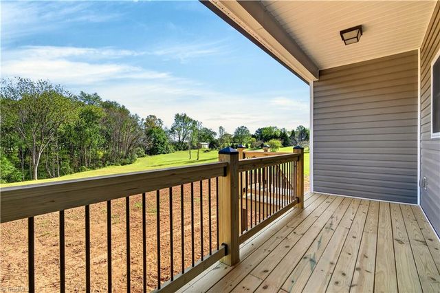 144 Tranquility Lane, Harmony, NC 28634
