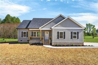 144 Tranquility Lane, Harmony, NC 28634