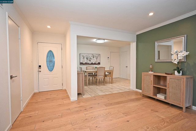 1156 Carey Dr, Concord, CA 94520