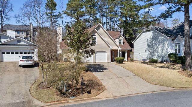 9045 Club River Drive, Roswell, GA 30076