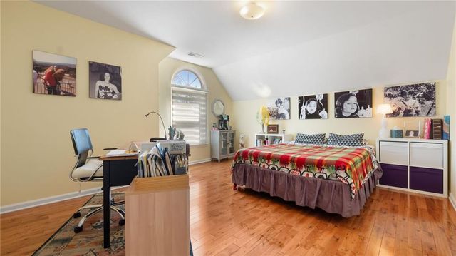 9045 Club River Drive, Roswell, GA 30076