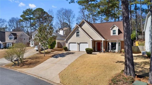 9045 Club River Drive, Roswell, GA 30076