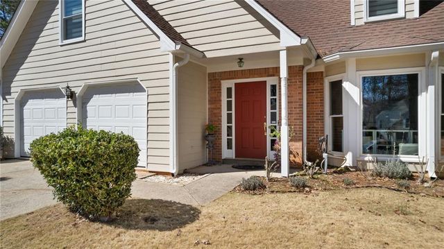 9045 Club River Drive, Roswell, GA 30076