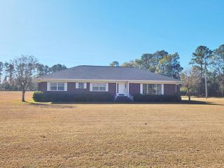 388 E Main Street, Harleyville, SC 29448