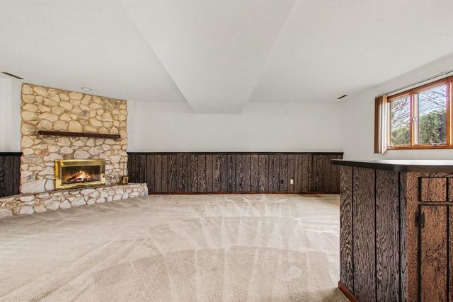 186 Wexford Road, Valparaiso, IN 46385